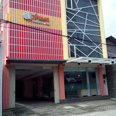 The Arizon At Malioboro Hotel Yogyakarta Bagian luar foto